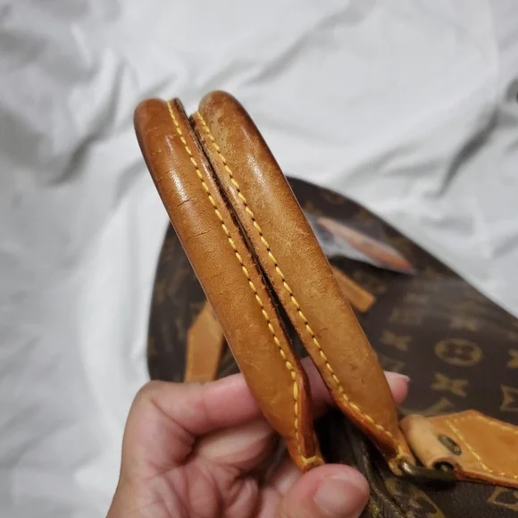 Authentic Classic Louis Vuitton Monogram Canvas Top Handle Bag - Picture 7 of 12